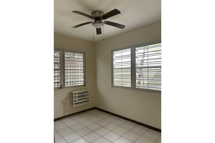 1612 Av. Juan Ponce De León San Juan 00909 PR