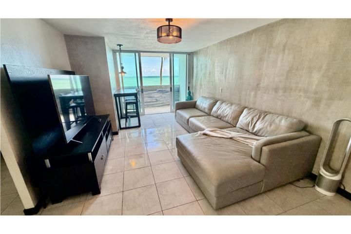 3409 Av. Isla Verde Carolina 00979 PR
