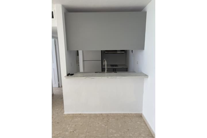 5349 Av. Isla Verde Carolina 00979 PR