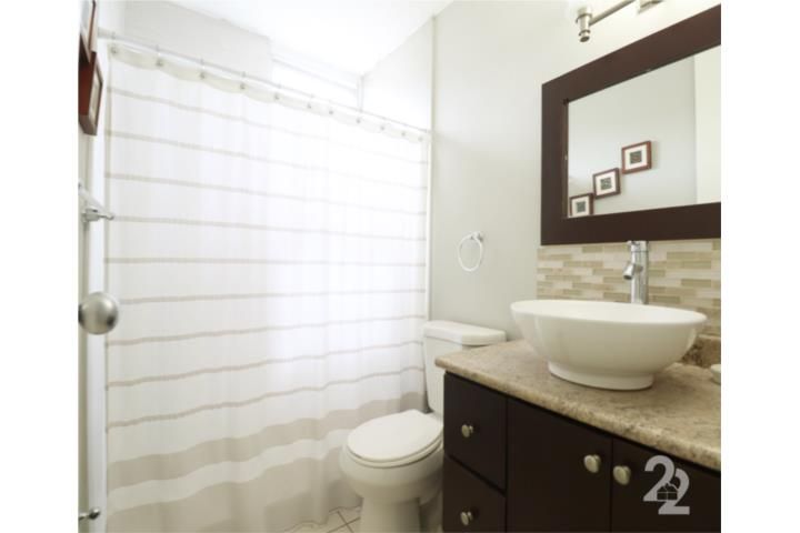 6xqg+f65 Parque Caguas 00725 PR