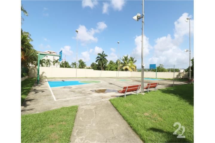 6xqg+f65 Parque Caguas 00725 PR