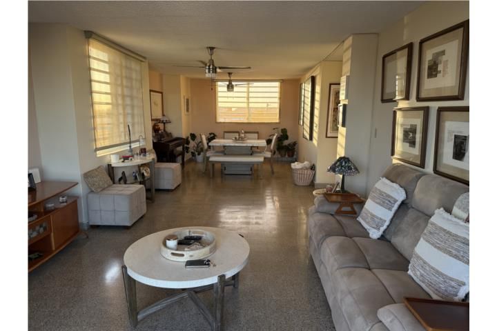 721 C. Hernández San Juan 00907 PR