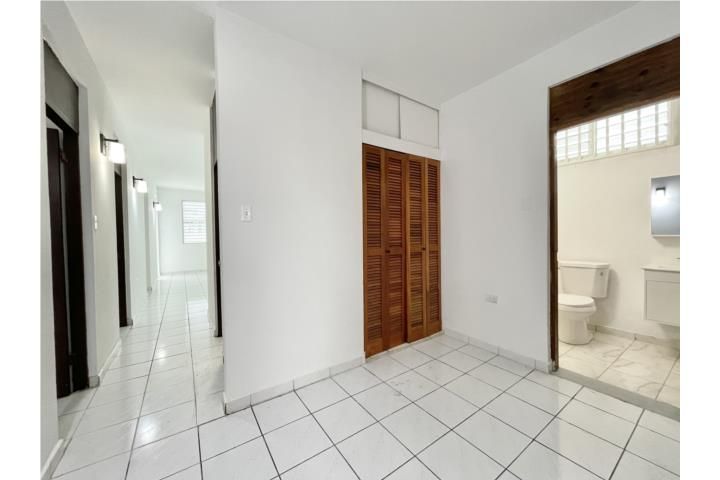 Cll San Fernando Carolina 00982 PR