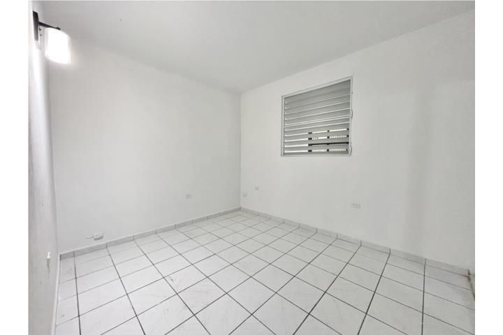 Cll San Fernando Carolina 00982 PR