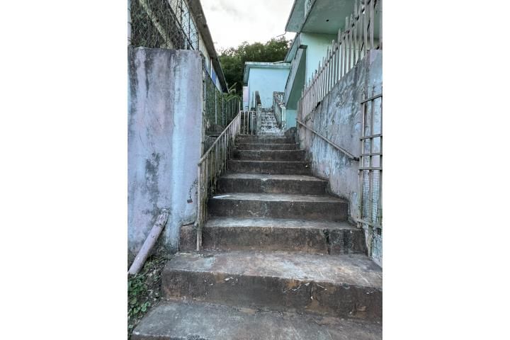 Cgj3+qvc Manati 00674 PR