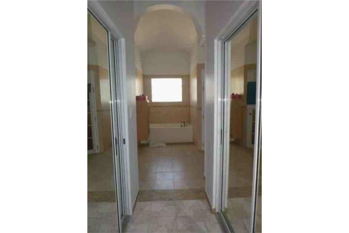 Cll Villa Bonita Hatillo 00659 PR