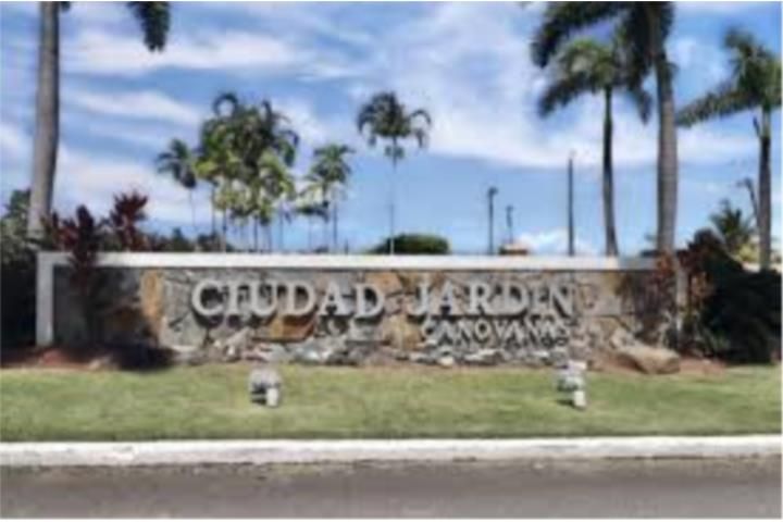 Avenida Principal Canovanas 00729 PR