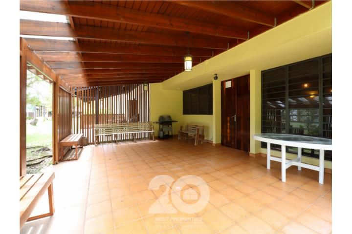 Solimar Luquillo 00773 PR