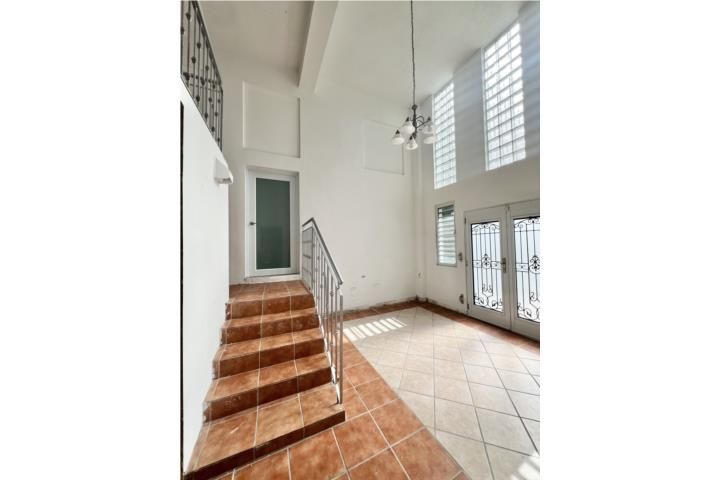 9w64+f3p Guaynabo 00969 PR