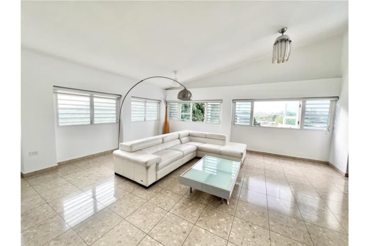 9w64+f3p Guaynabo 00969 PR