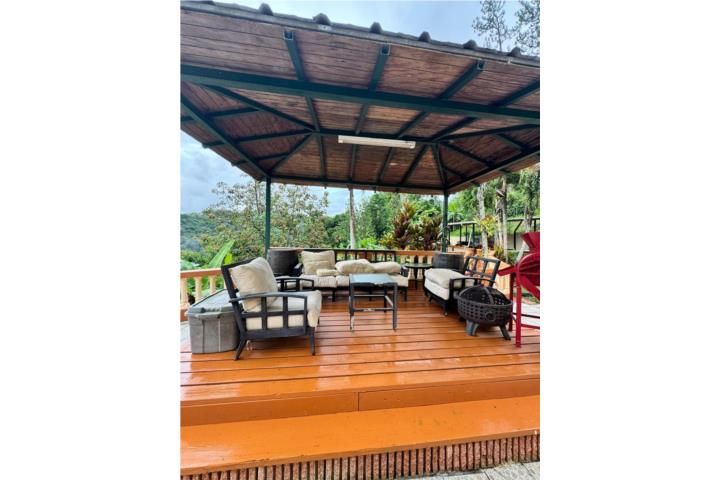 C. Guaraguao Ponce 00716 PR