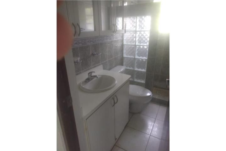 Toíta Cayey 00736 PR