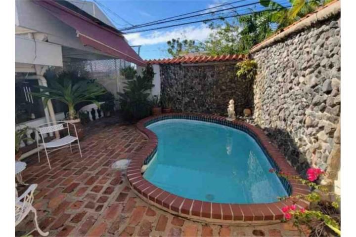 Ensanche Ramírez Mayaguez 00682 PR