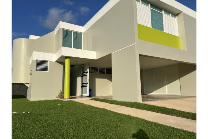 93vf+xjc Canovanas 00729 PR
