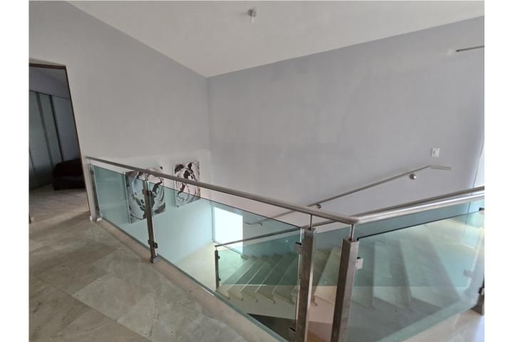 Beatriz Cidra 00739 PR