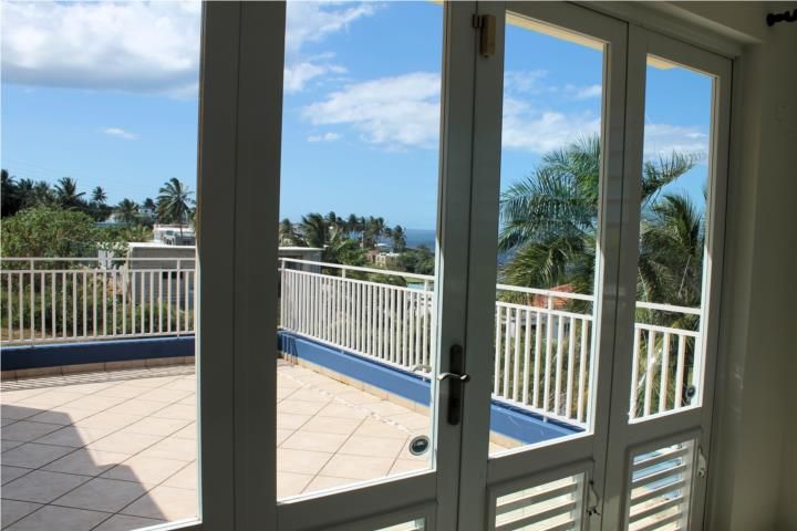 Tierras Nuevas Poniente Manati 00674 PR