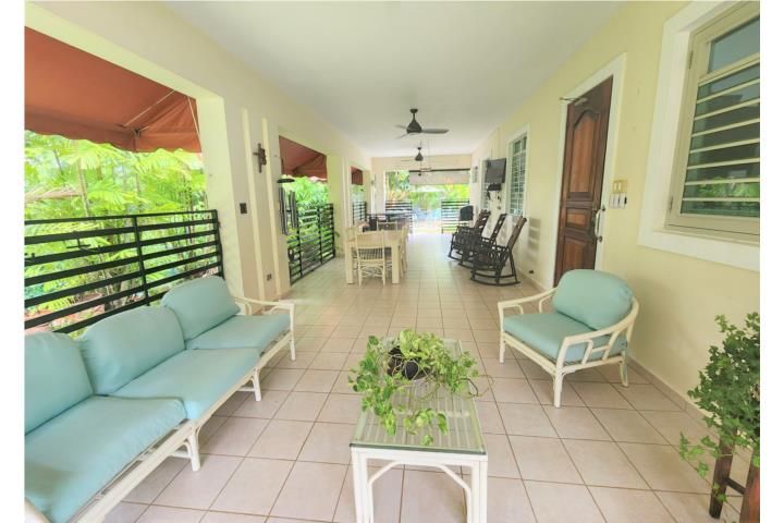 Torrimar Guaynabo 00966 PR