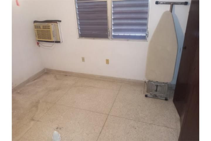 Urb. Hermanas Dávila Bayamon 00959 PR