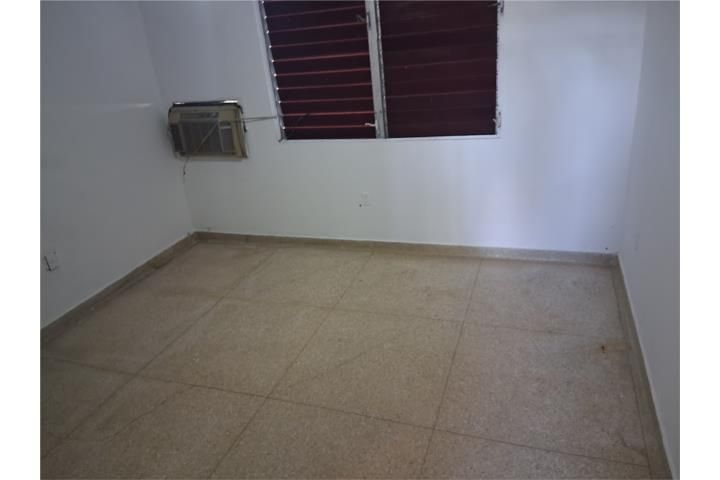 Urb. Hermanas Dávila Bayamon 00959 PR