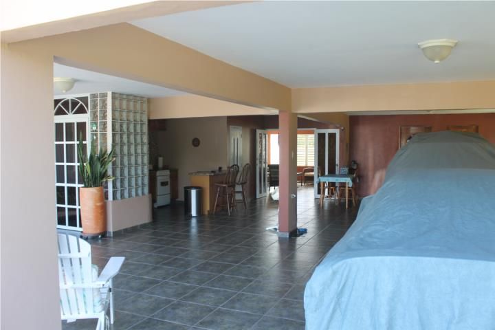 Islote Arecibo 00612 PR