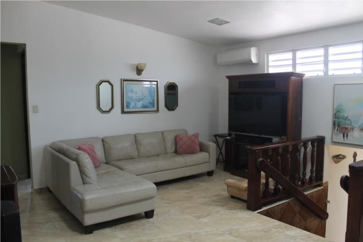 Islote Arecibo 00612 PR