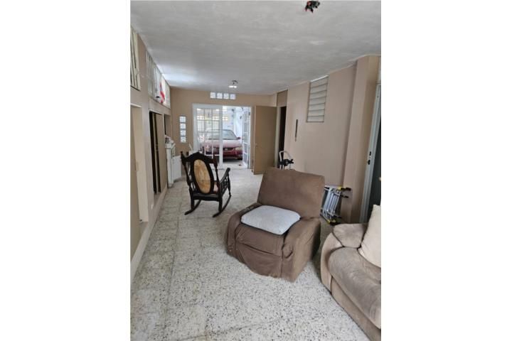 5111 Calle Zorzal Ponce 00728 PR