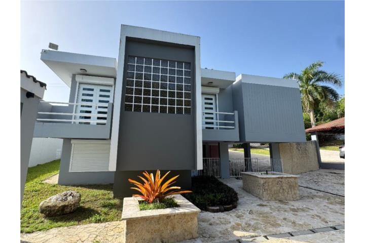 Cll Contorno Toa Alta 00953 PR