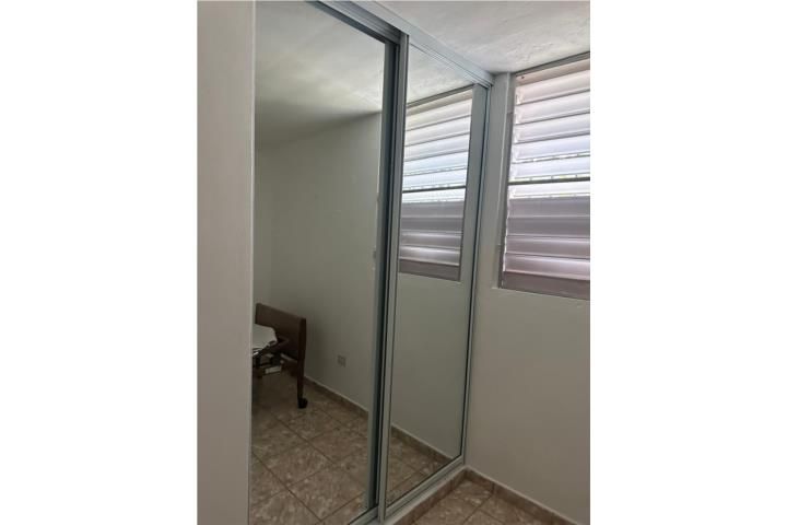 Lluveras Yauco 00637 PR