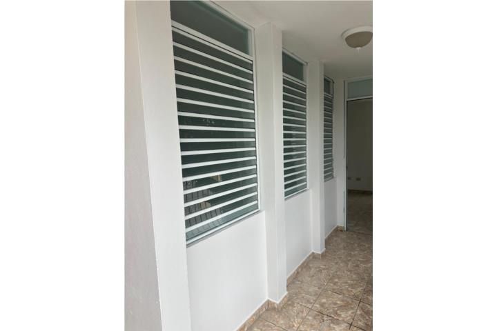 Lluveras Yauco 00637 PR