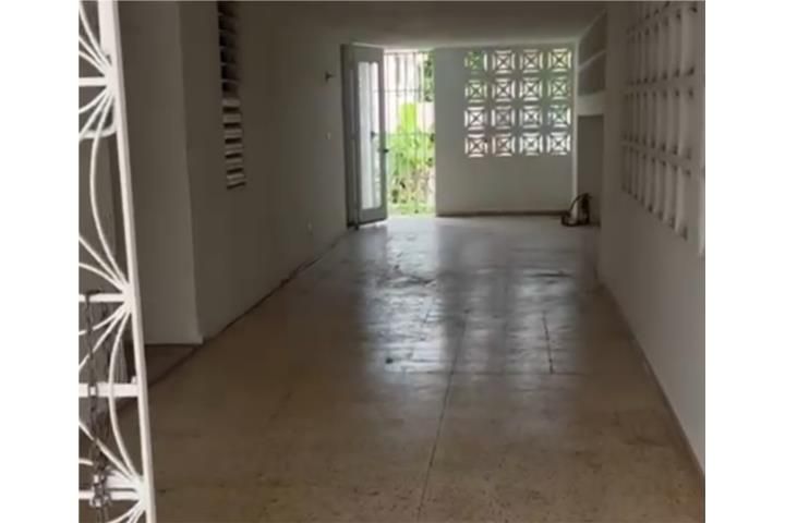 Jardines De Caparra Bayamon 00959 PR