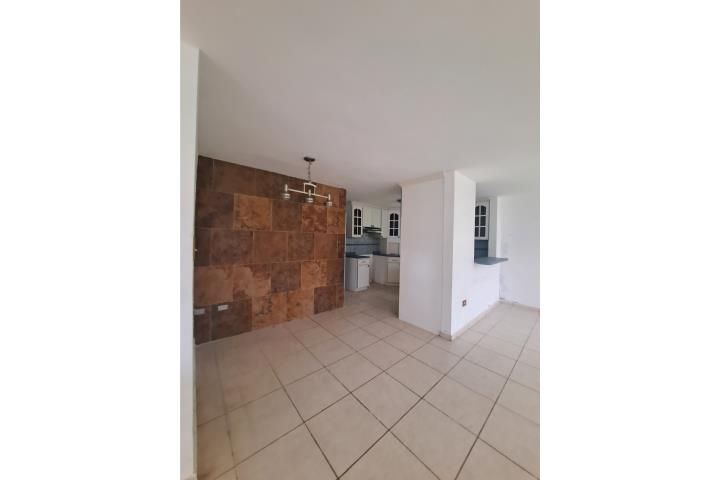 10 Av. Luis Muñoz Marín Aguada 00698 PR