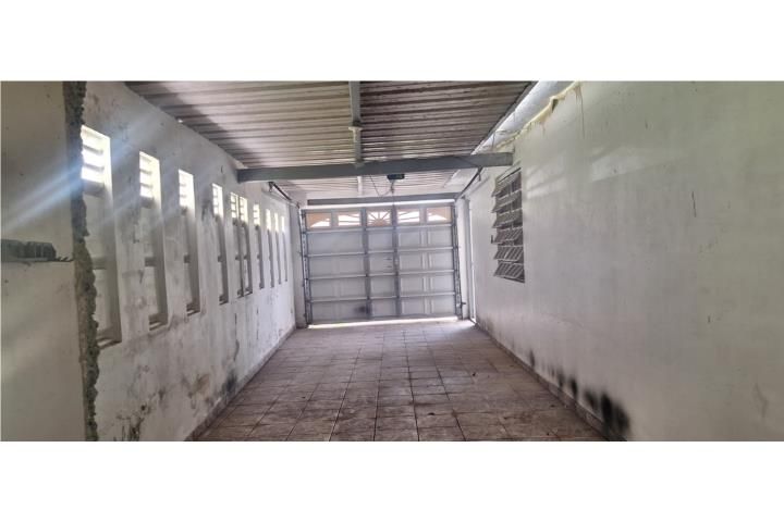 Calle Jacaranda Juncos 00777 PR