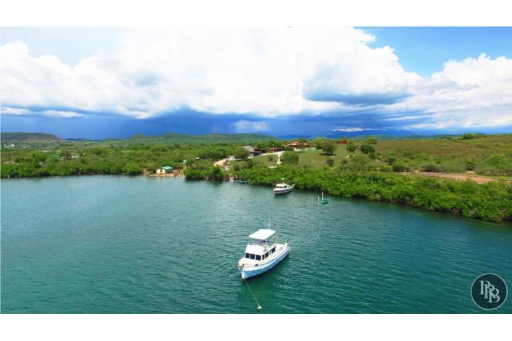 La Parguera Lajas 00667 PR
