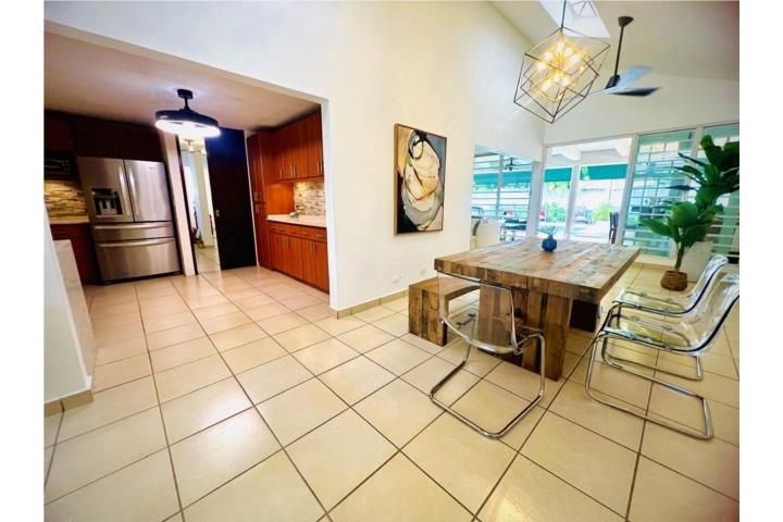 Cv4j+359 Guaynabo 00969 PR