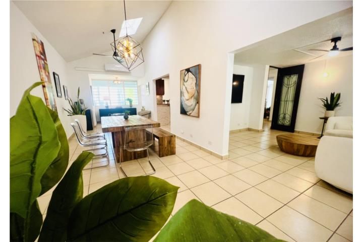 Cv4j+359 Guaynabo 00969 PR