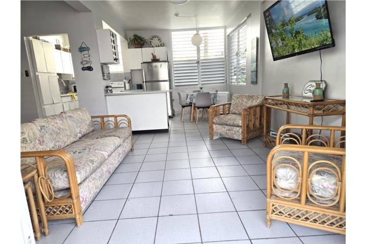 748 Calle Ocean Dr Luquillo 00773 PR