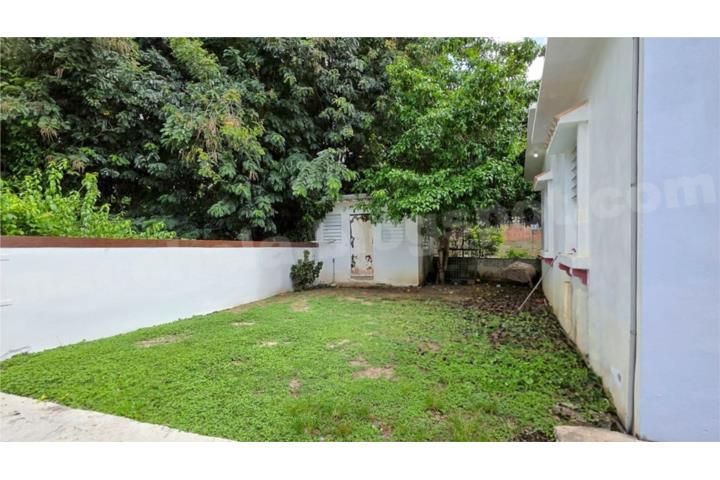Cll Laurel Ponce 00716 PR