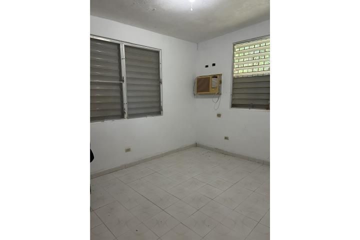 4hwc+9h6 Vieques 00765 PR