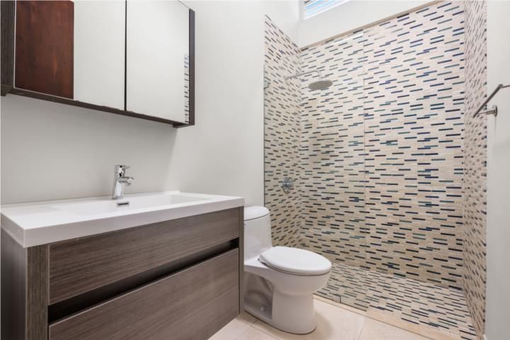 612 Cll Tintillo Guaynabo 00966 PR
