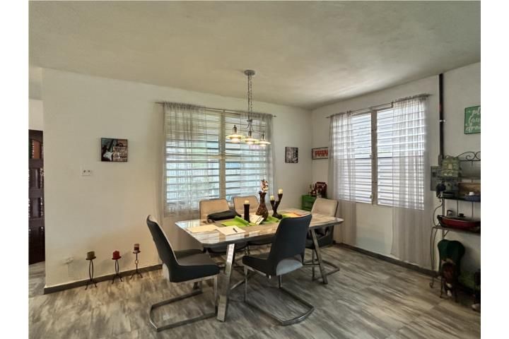 Urb Vista Verded C11 #454 Aguadilla 00603 PR
