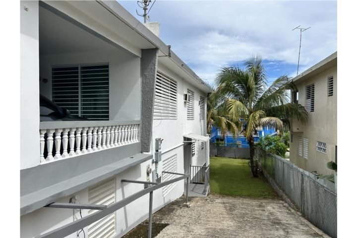 Urb Vista Verded C11 #454 Aguadilla 00603 PR