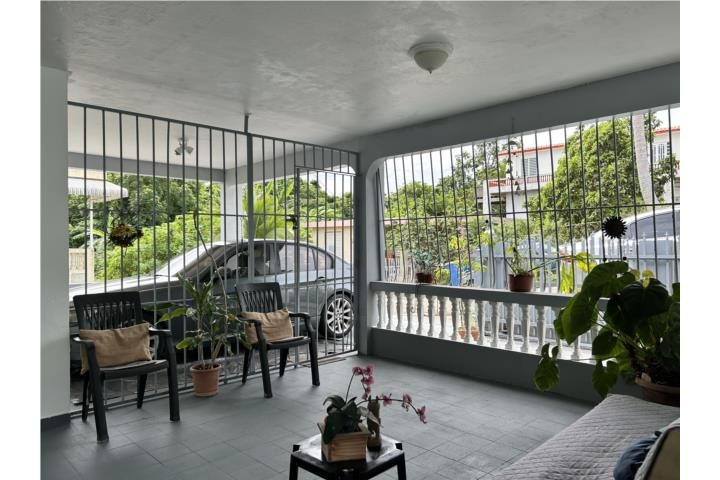 Urb Vista Verded C11 #454 Aguadilla 00603 PR