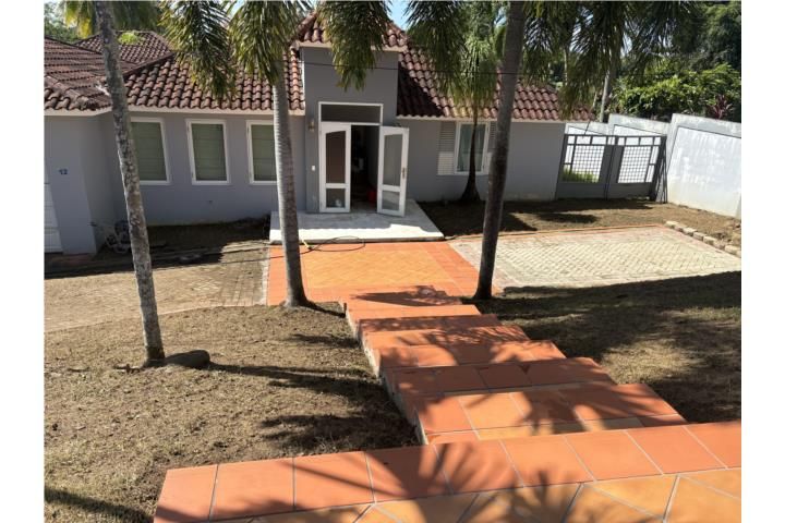 Avenida Los Filtros Guaynabo 00934 PR