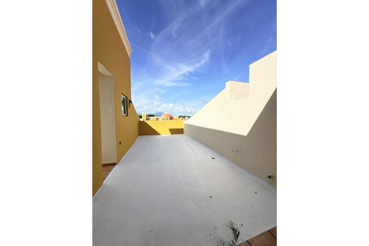 90 Candelero Dr Humacao 00791 PR