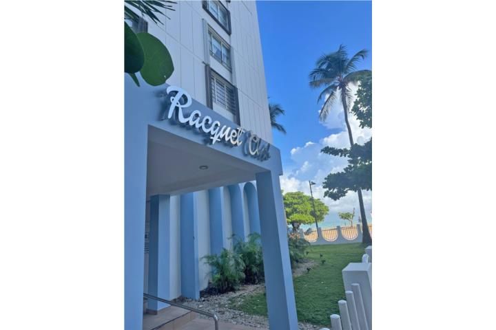 5803 José M. Tartak Ave Carolina 00979 PR