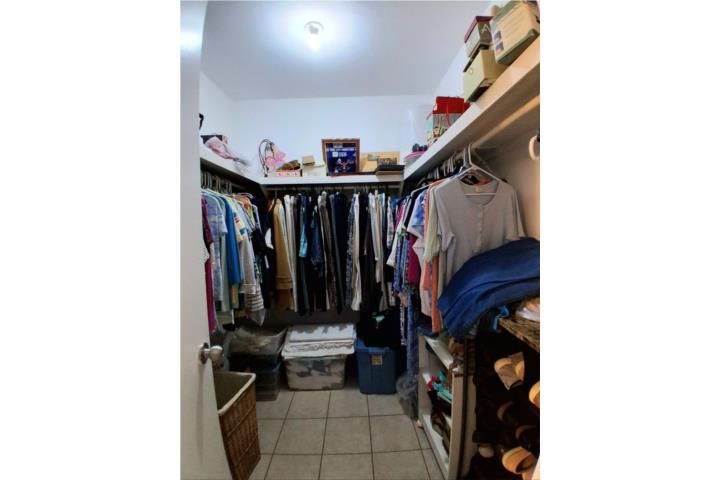 Vega Alta Vega Alta 00692 PR