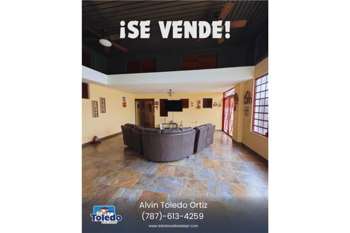 Calle Paz Arecibo 00612 PR