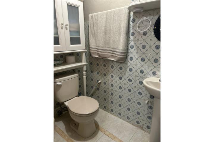 Montoso Mayaguez 00680 PR