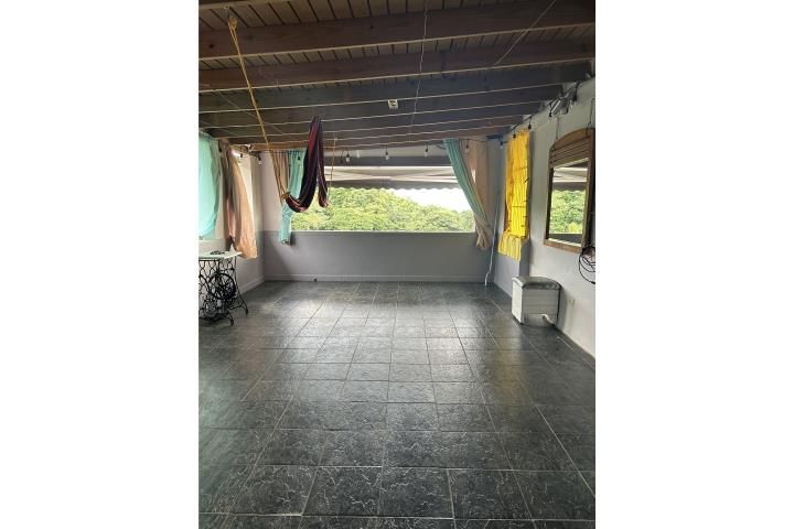 Montoso Mayaguez 00680 PR