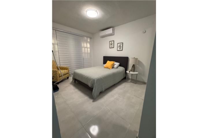 20 Calle Higuero Dorado 00646 PR